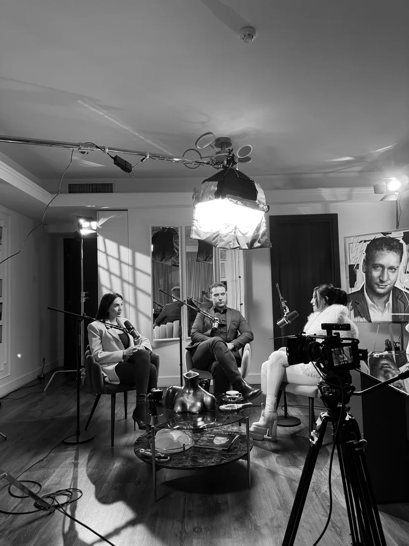 Filmare multicameră și captură audio profesională BUG52 la sediul clientului în București